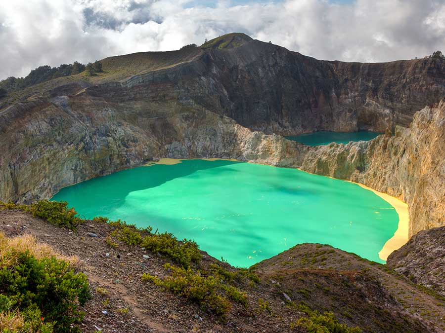 Kelimutu, Indonesia